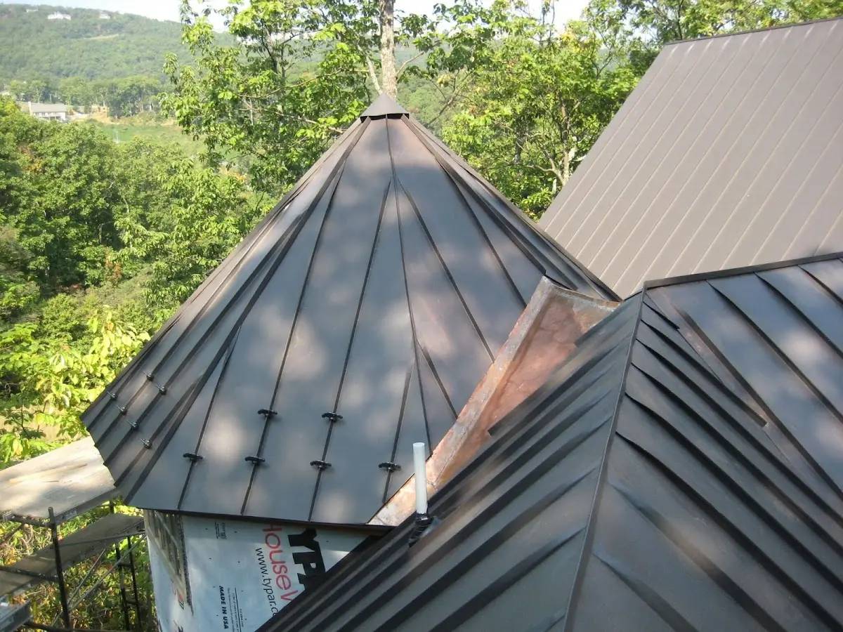 Professional Roof Tarp Installation by Craftsman Roofing in Greenville